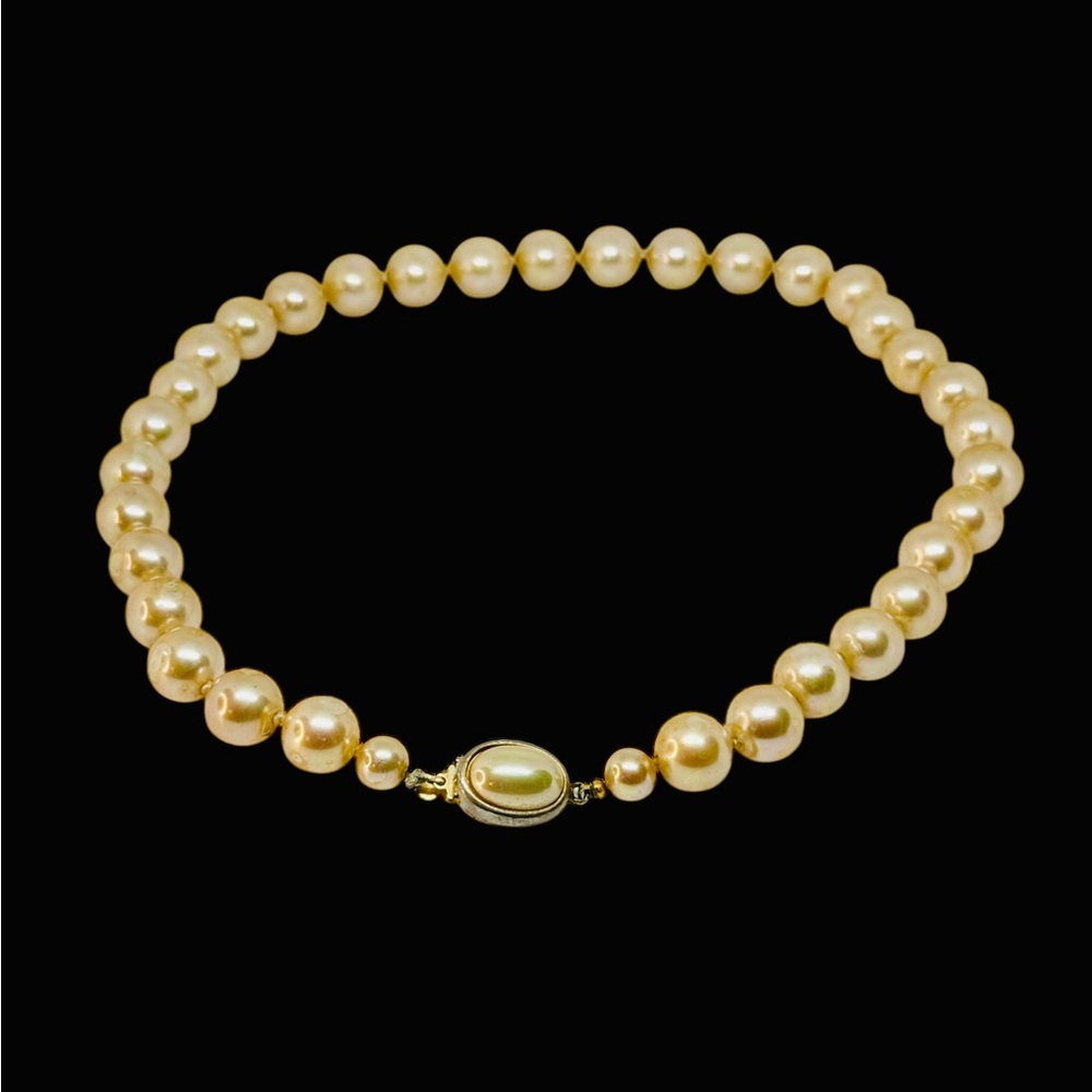 Vintage CAROLEE Pearl Necklace